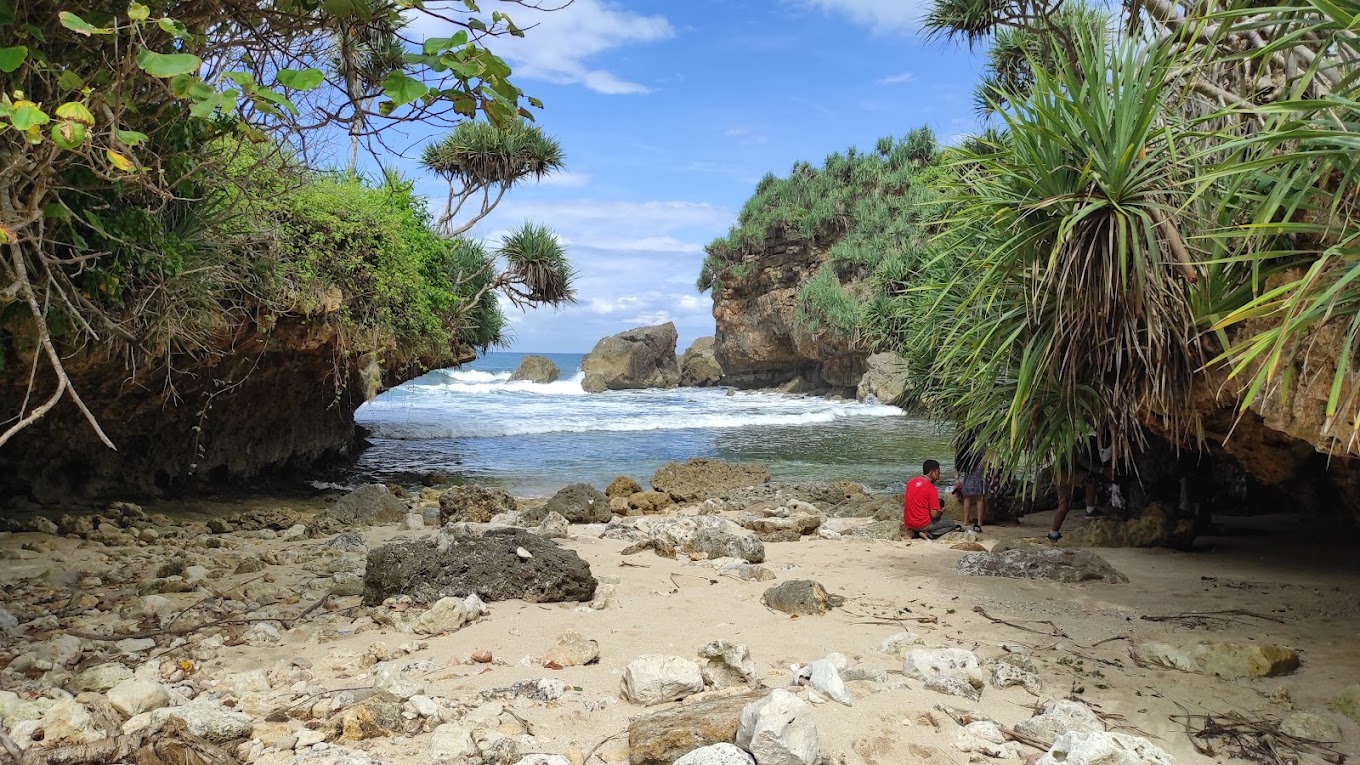 Pantai Dadap Ayam Gunungkidul