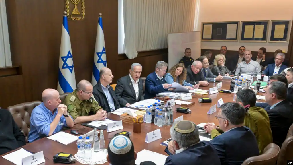Perdana Menteri Benjamin Netanyahu memimpin rapat kabinet keamanan (Source: VOA Indonesia)