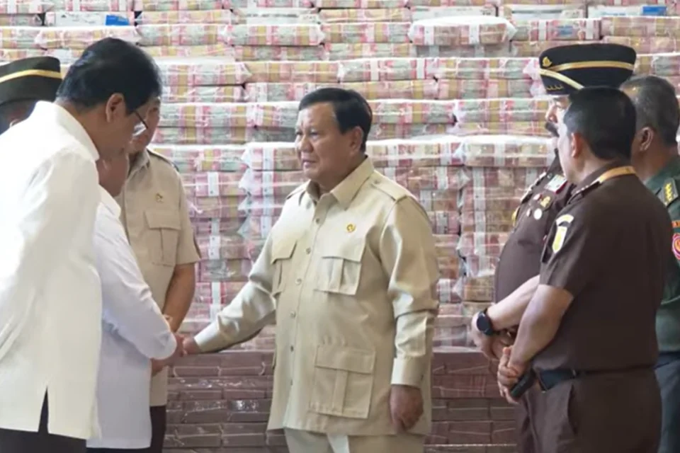 Kejagung Serahkan Uang Rampasan Kasus CPO Rp13 Triliun (Source: Kata Data)