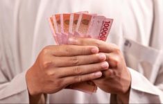 Rupiah melemah tipis di awal pekan (Source: tvOne)