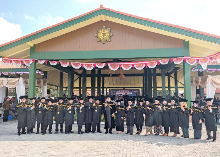 Universitas Widya Mataram Kunjungi Unitomo