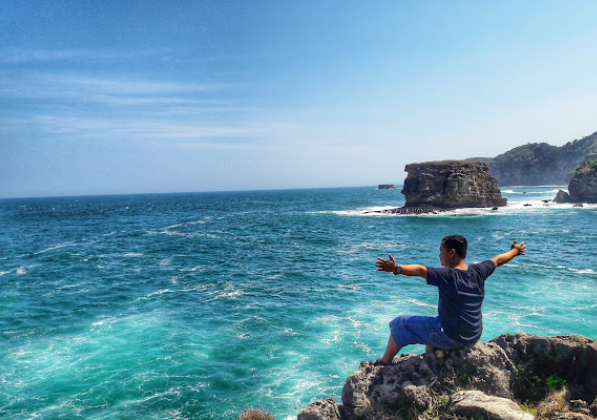7 Daya Tarik Pantai Ngondo Gunung Kidul, Surga Tersembunyi dengan Pasir Putih dan Tebing Coklat 2 Daya Tarik Pantai Ngondo (Source: Google Maps)